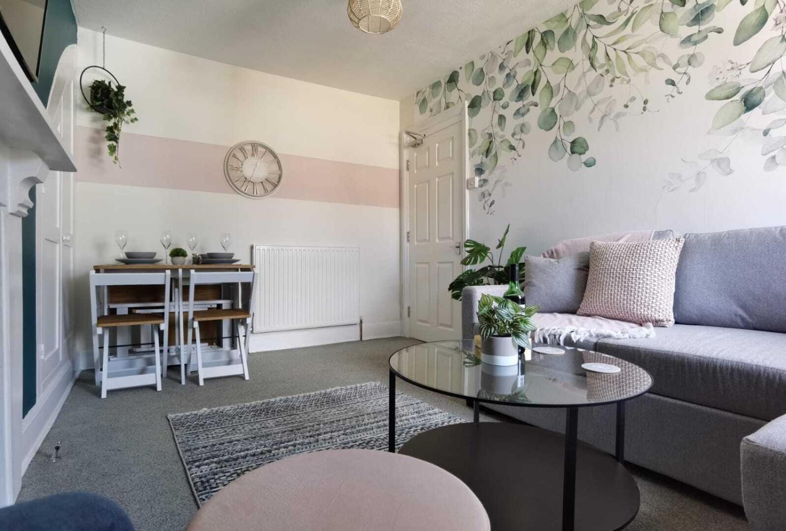 Apartamento Raleigh Ff&Tf - 1 Bed Georgian Flat In The Centre Of Exeter, Free Parking With Wifi Exterior foto