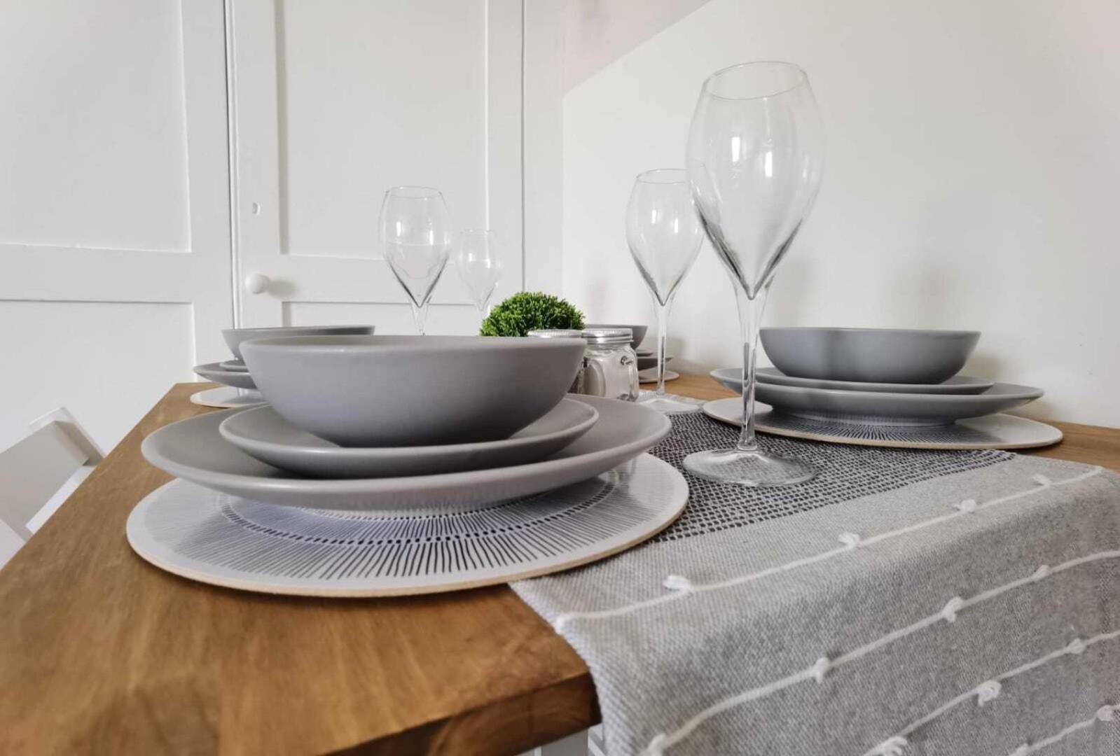 Apartamento Raleigh Ff&Tf - 1 Bed Georgian Flat In The Centre Of Exeter, Free Parking With Wifi Habitación foto